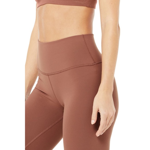Alo High Waist Airbrush Legging Chestnut - Picture 4 of 6